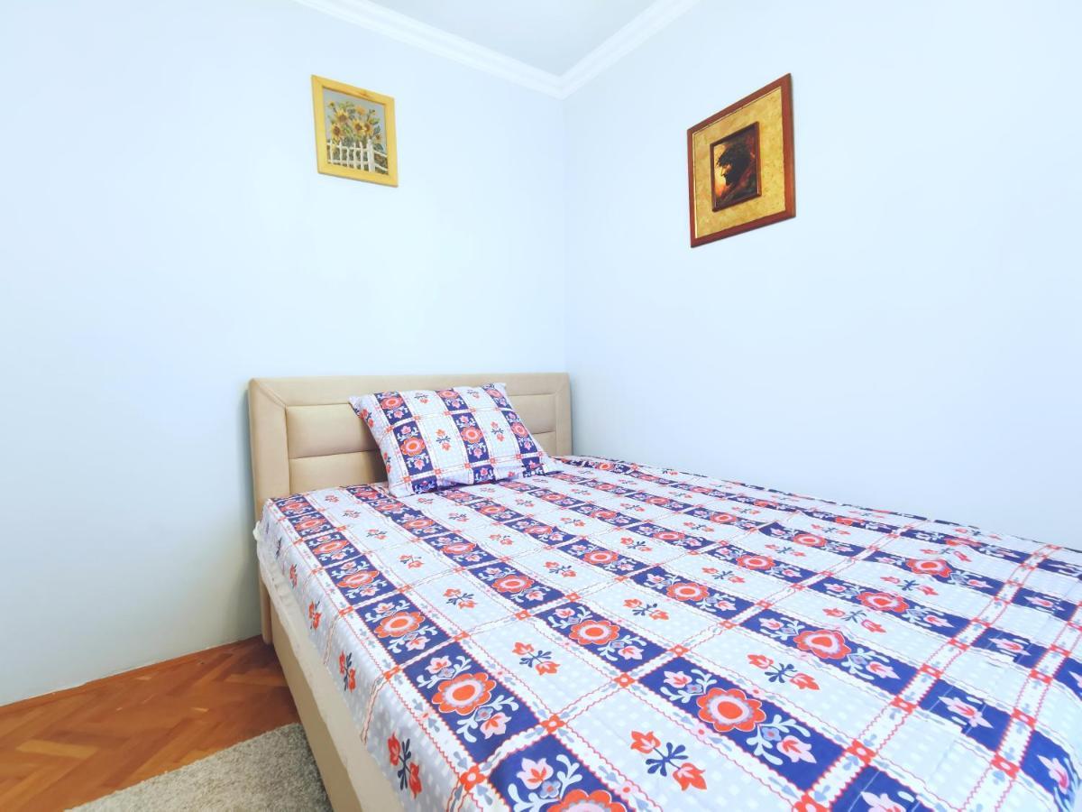 Apartments Mira Kastela Dış mekan fotoğraf
